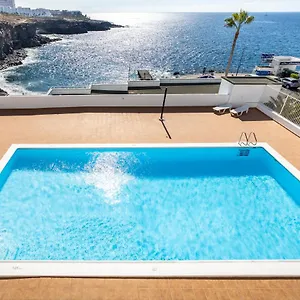https://the-wet-anchor-apartment-with-spectacular-sea-view.tenerifehoteles.net
