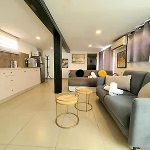  דירה Barak Royal 20 Sea View - ג'קוזי בחצר ומרפסות עם נוף לים ישראל