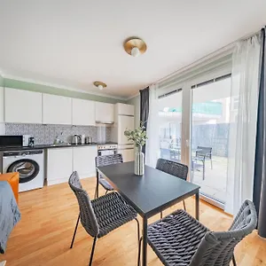 Modern Living Vienna, 15 Min To Center Viena