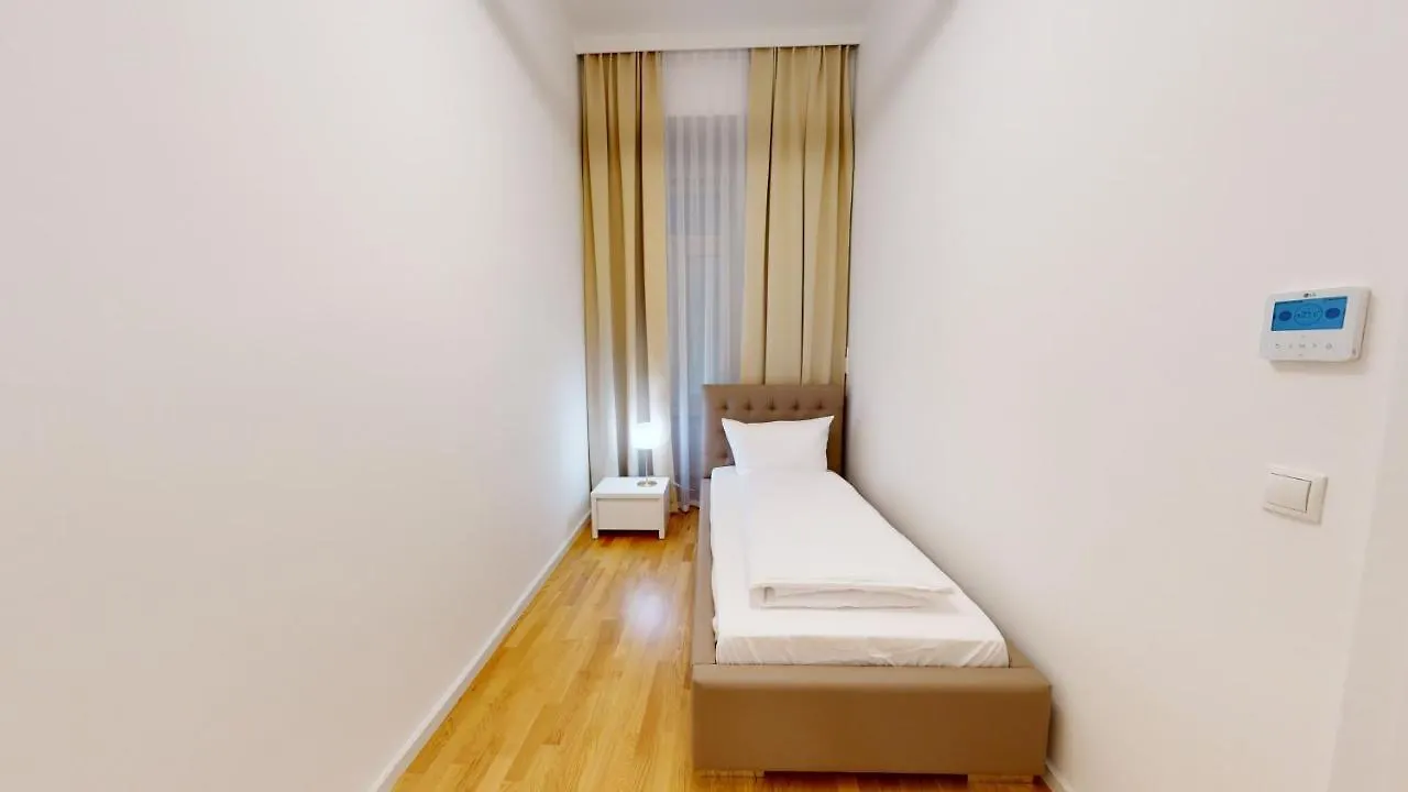 Alon Homes Vienna - Premium City Center Apartments