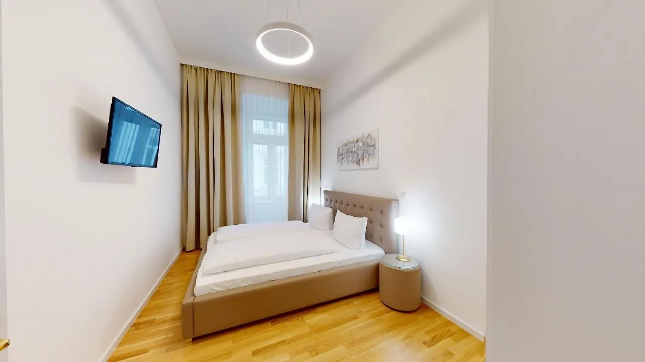 Alon Homes Vienna - Premium City Center Apartments