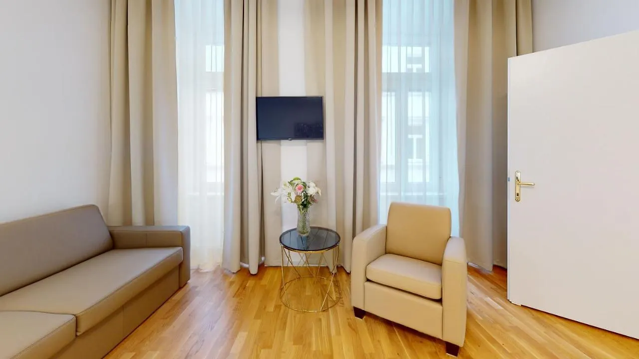 Alon Homes Vienna - Premium City Center Apartments