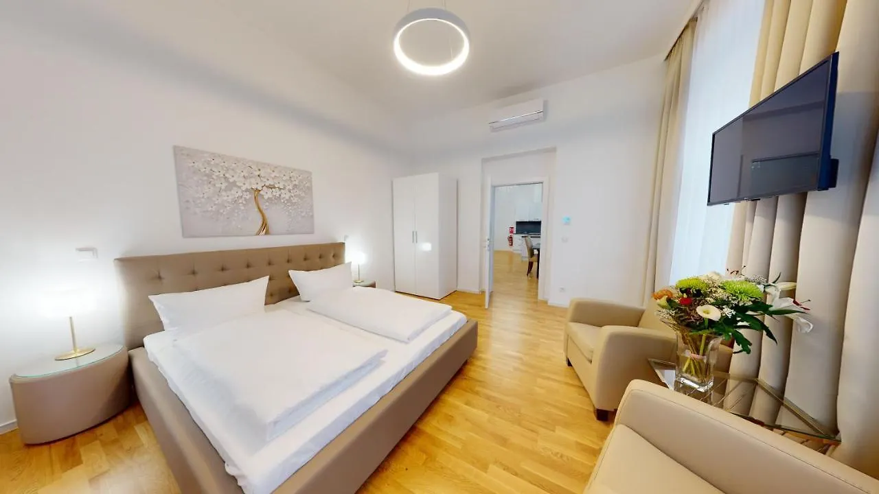 Alon Homes Vienna - Premium City Center Apartments