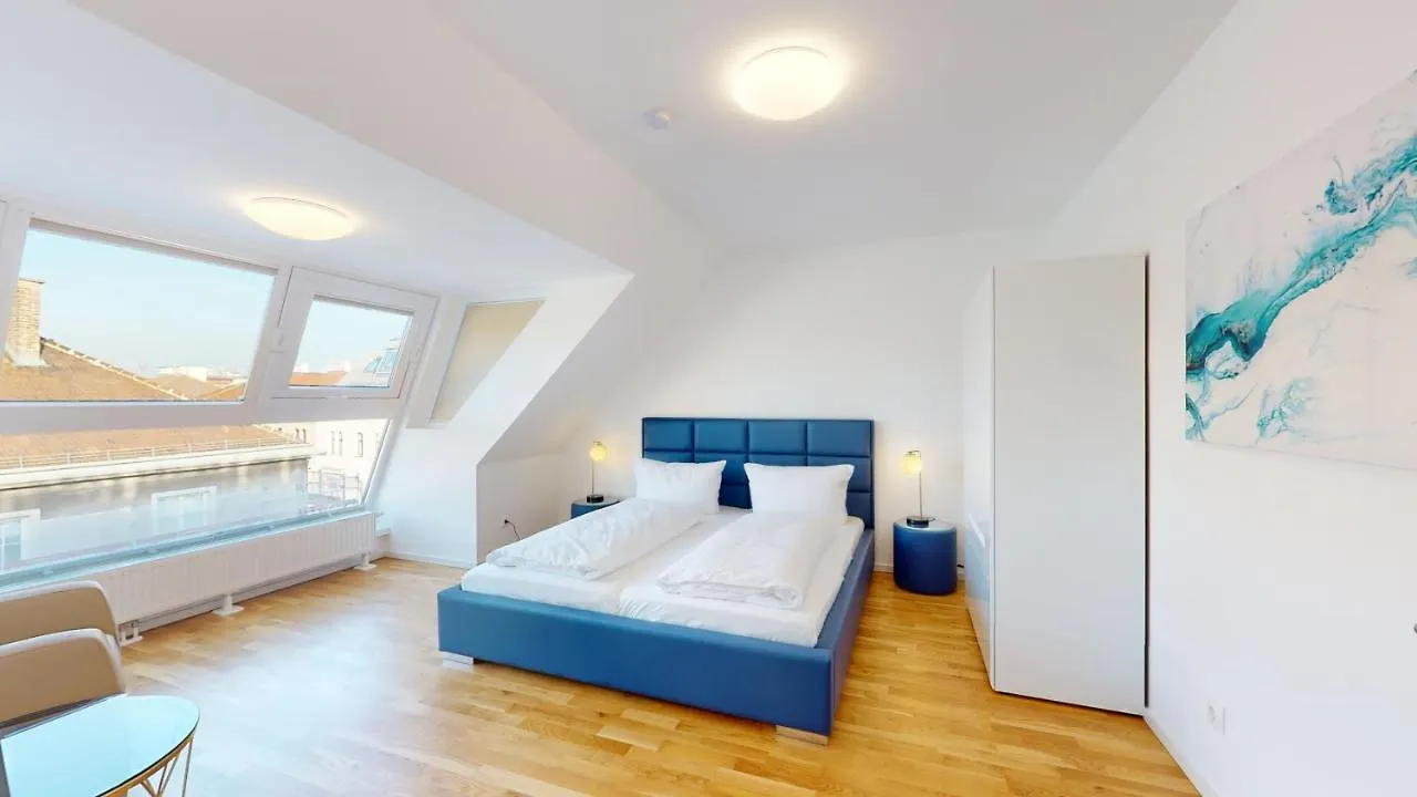 Alon Homes Vienna - Premium City Center Apartments