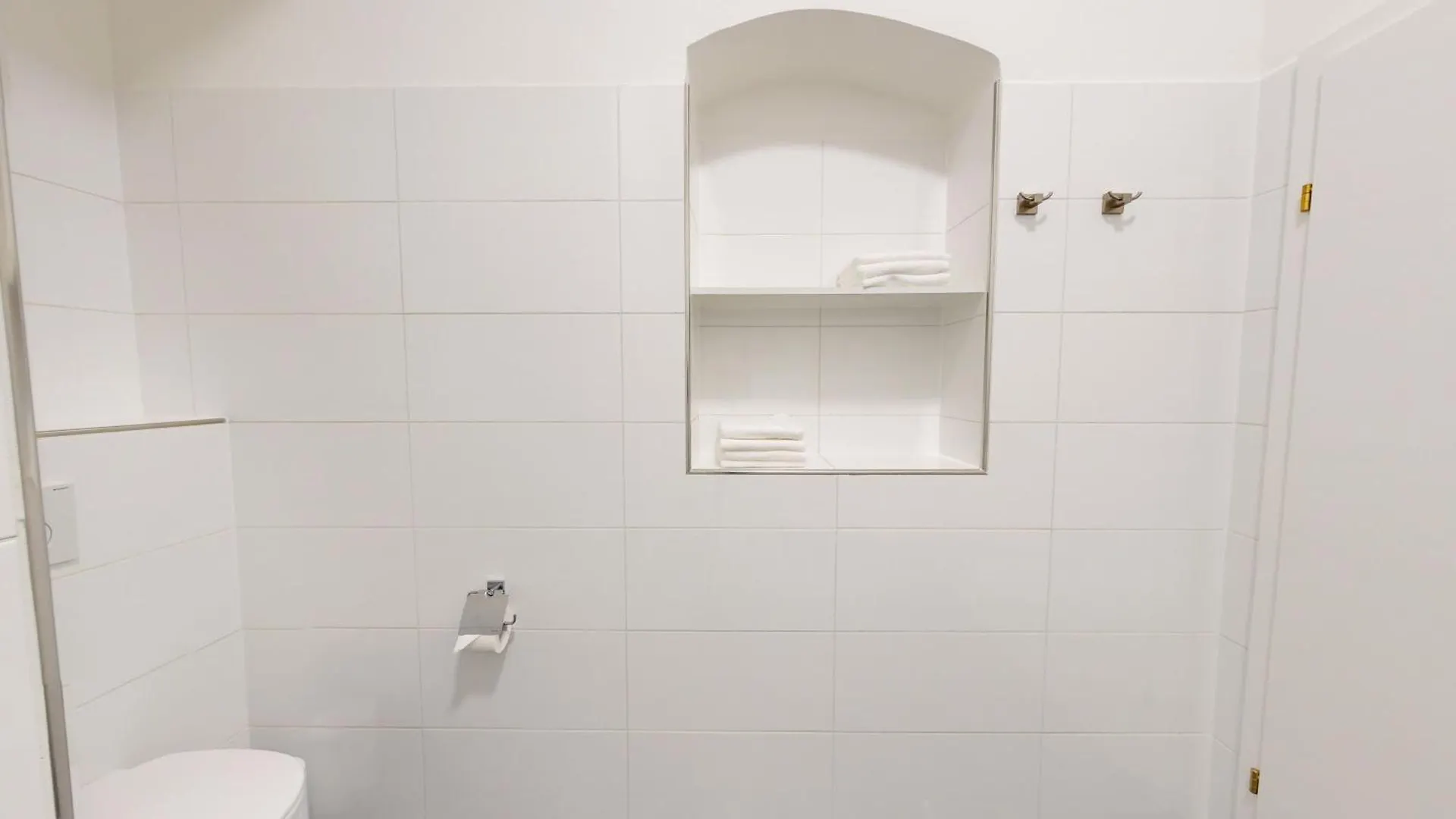 Alon Homes Vienna - Premium City Center Apartments