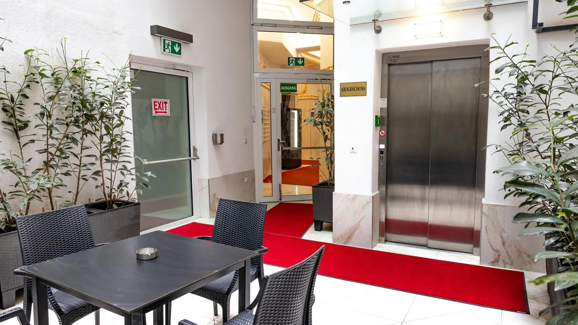 Alon Homes Vienna - Premium City Center Apartments